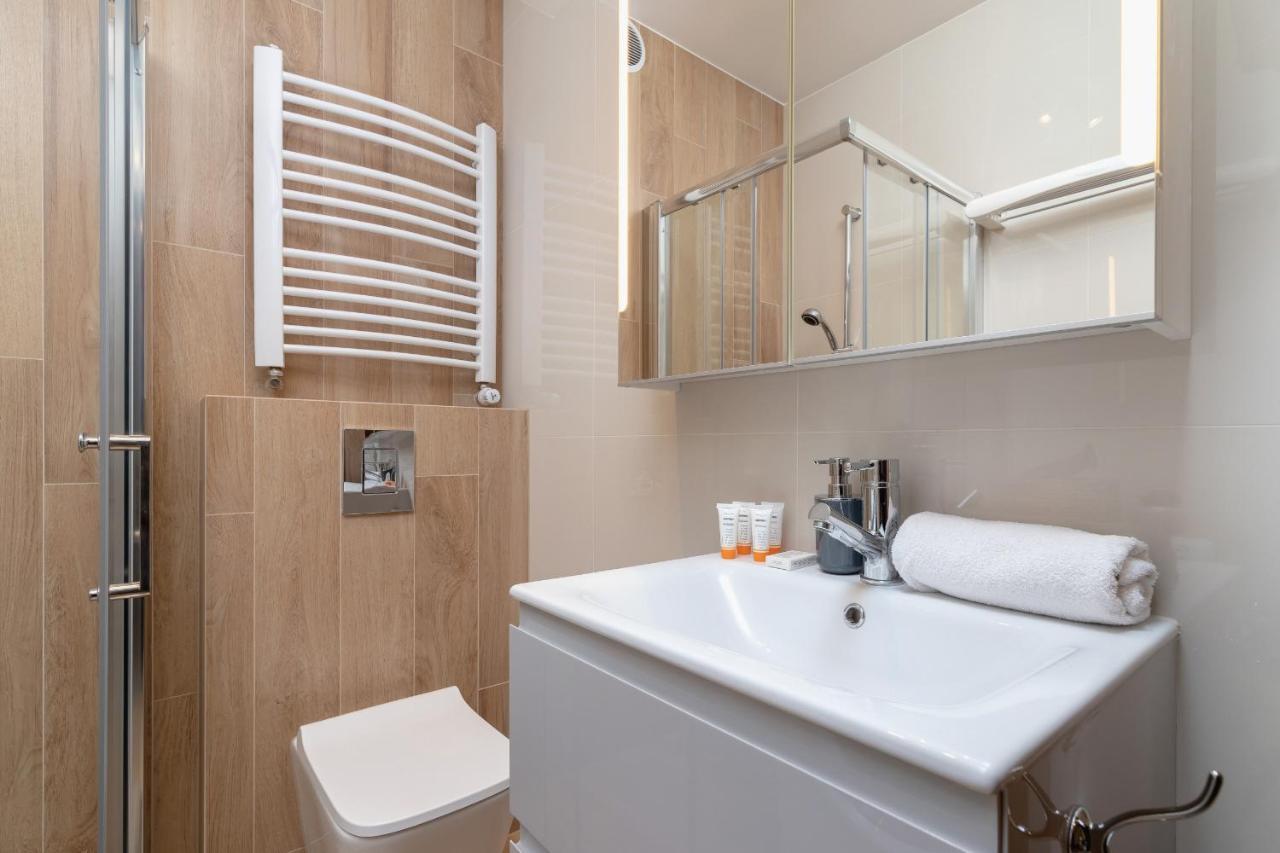 Business Apartment For Home Office Kolaczy Krakow By Noclegi Renters エクステリア 写真